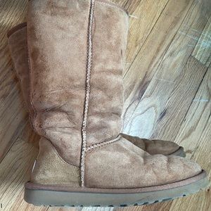 UGG Women’s Classic Tall II Boots